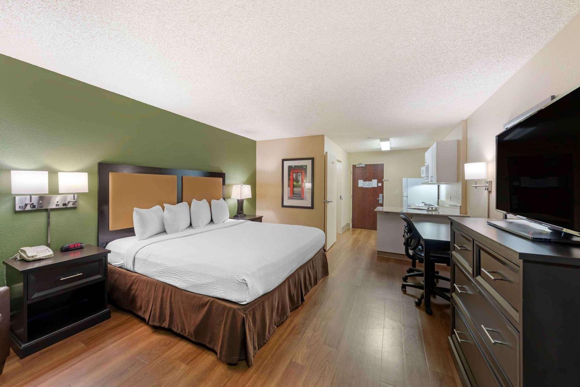 Extended Stay America Suites - Los Angeles - Chino Valley Exteriör bild