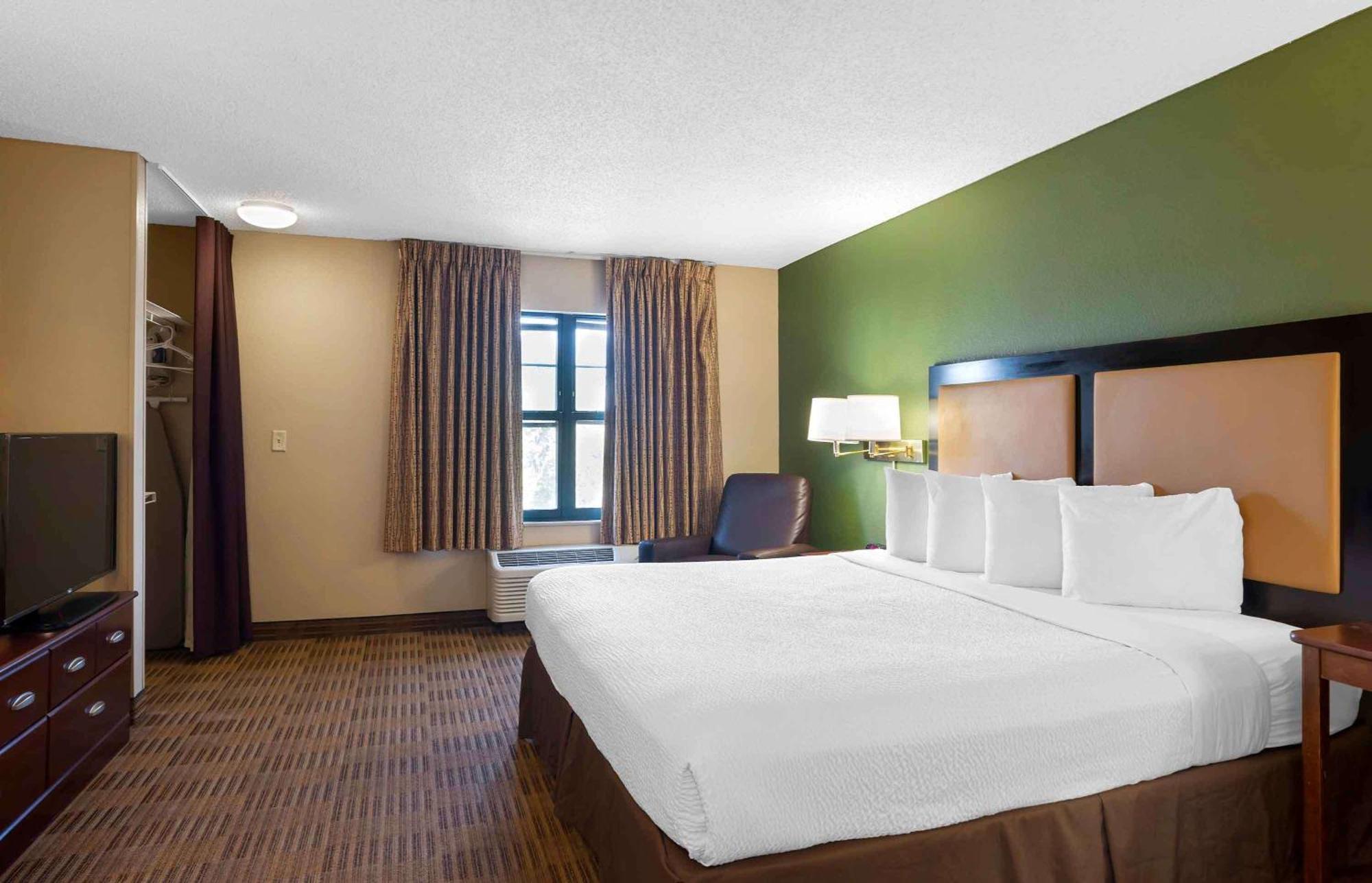 Extended Stay America Suites - Los Angeles - Chino Valley Exteriör bild